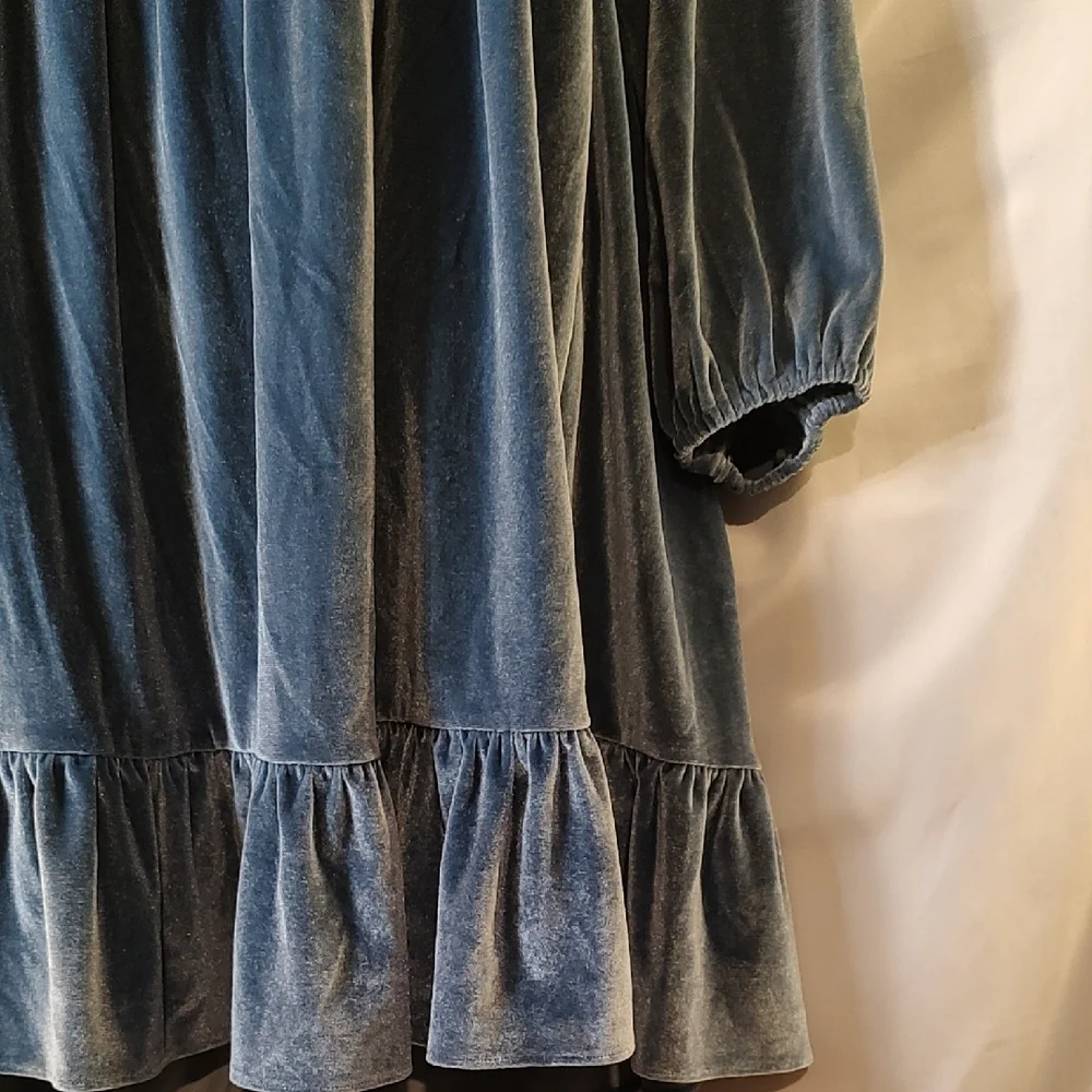 LC Lauren Conrad Blue Velvet Long Sleeve Dress - Picture 5 of 8